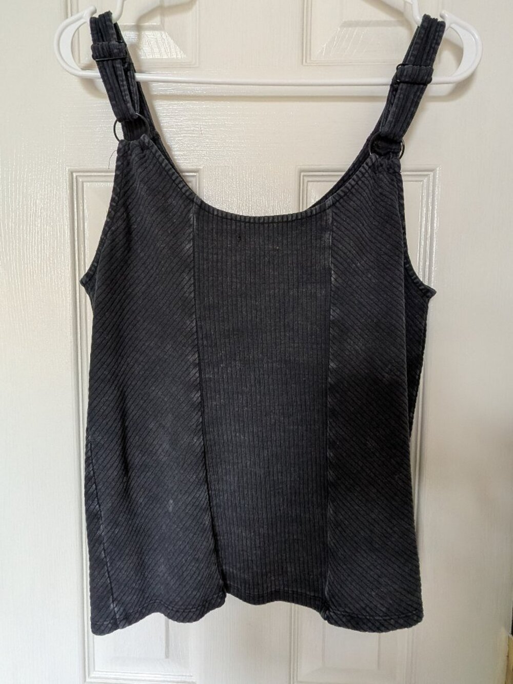 Styled Intent Faded Black Ribbed Corset-Style Tank Top | Size Large - Picture 2 of 4